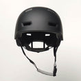 Video in Galerie-Betrachter laden und wiedergeben, Skater-Style Bicycle Helmet with Reflective Safety Buckle and Straps, Ideal for Men, Women, Teenagers, and Adults – Crazy Safety
